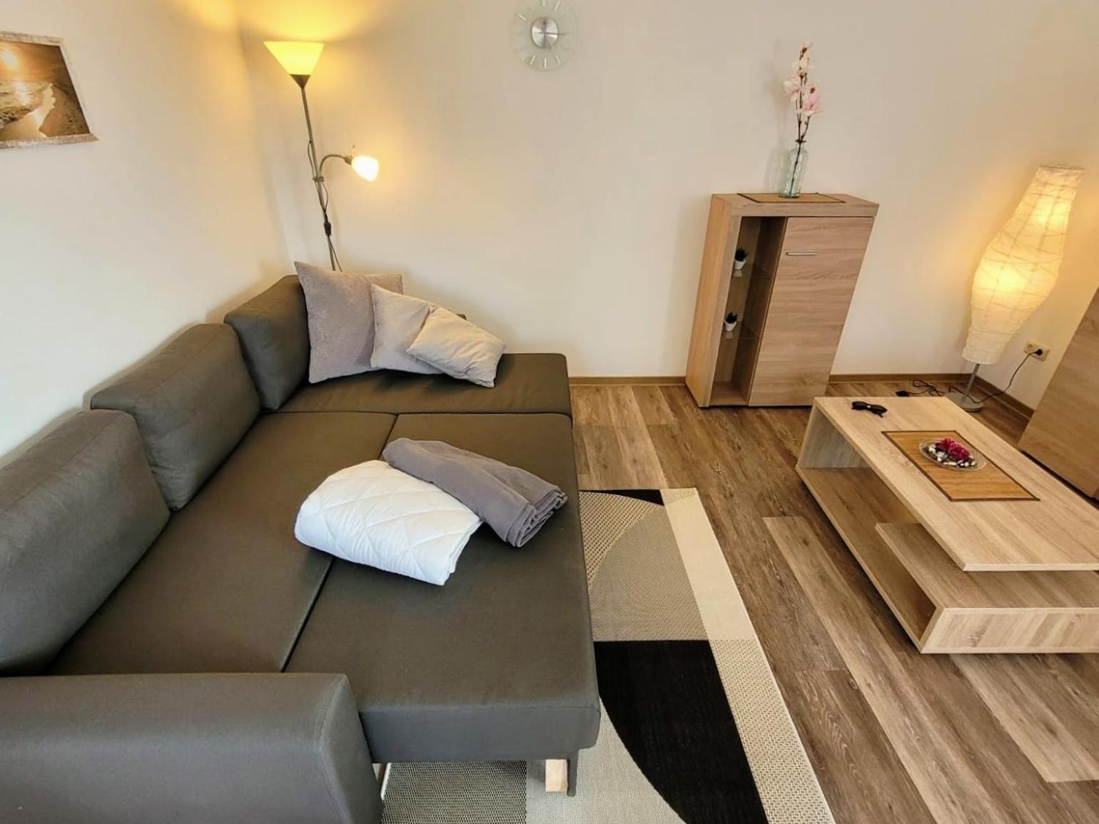 Ferienwohnung Feldblick Auf Dem Bauernhof Am Schweriner See Bad Kleinen Exterior photo